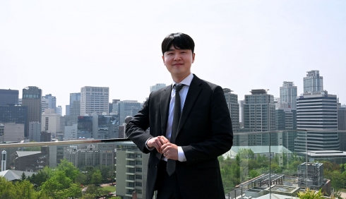 청춘을 건너 완숙의 길로